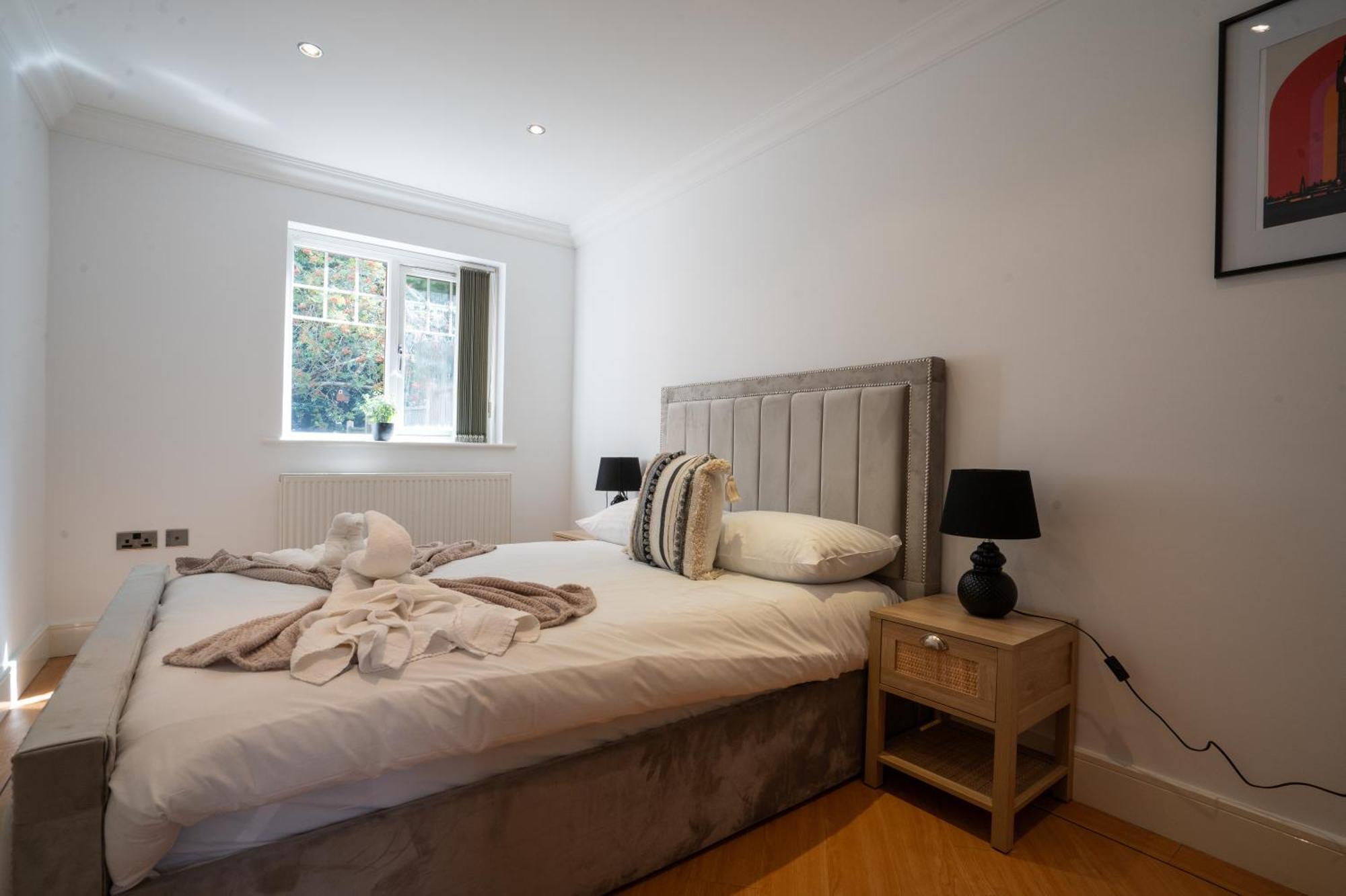 Emirates House, Luxe 5 Bed, With King Sized Beds, Next To Aiport & Nec, Jlr 5 Mins Villa Marston Green Buitenkant foto